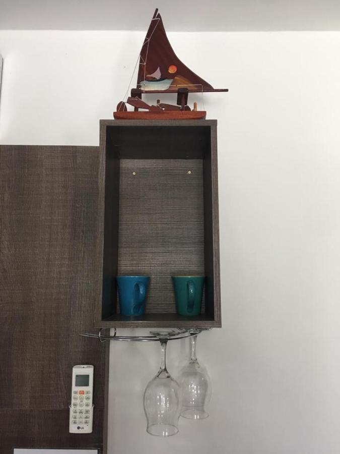 SEGUNDA CASA - Seu cantinho em Guarapari, 1 minuto a pé da Praia do Morro! Suítes confortáveis e modernas - Para casal ou para grupos de até 5 pessoas Exterior foto