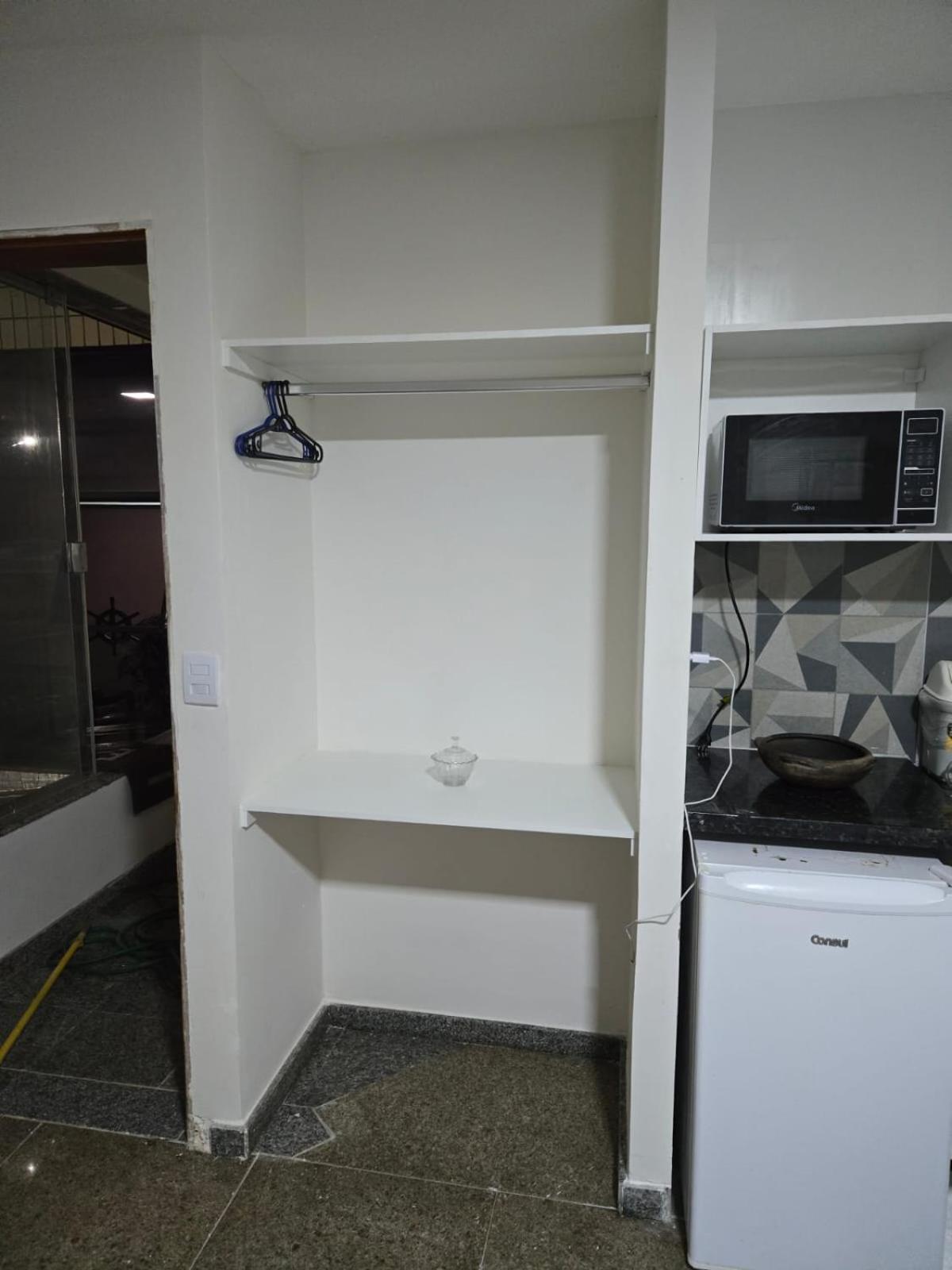 SEGUNDA CASA - Seu cantinho em Guarapari, 1 minuto a pé da Praia do Morro! Suítes confortáveis e modernas - Para casal ou para grupos de até 5 pessoas Exterior foto
